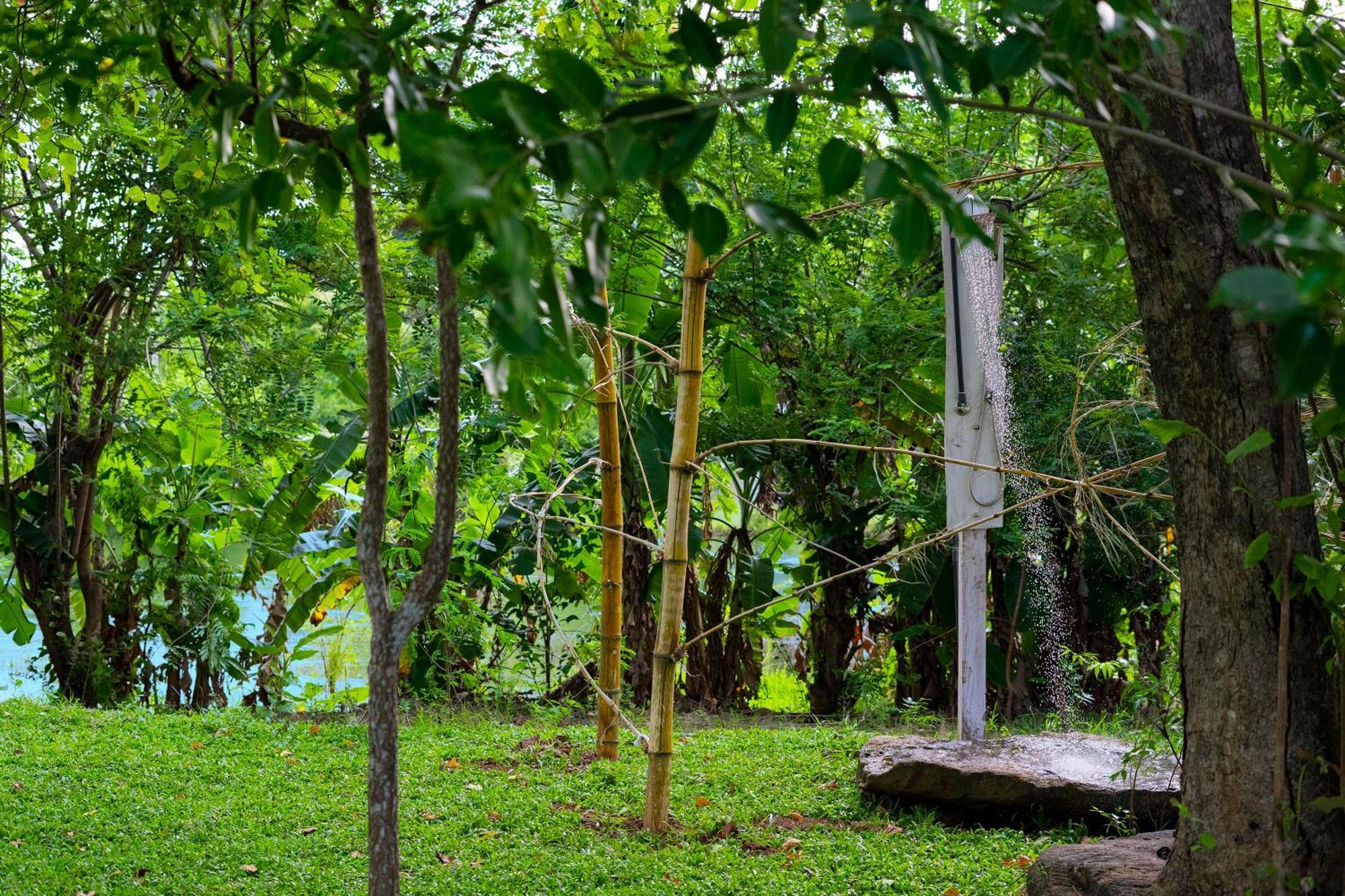 River Paradise Safari House With Cooking Class Udawalawe Exterior photo